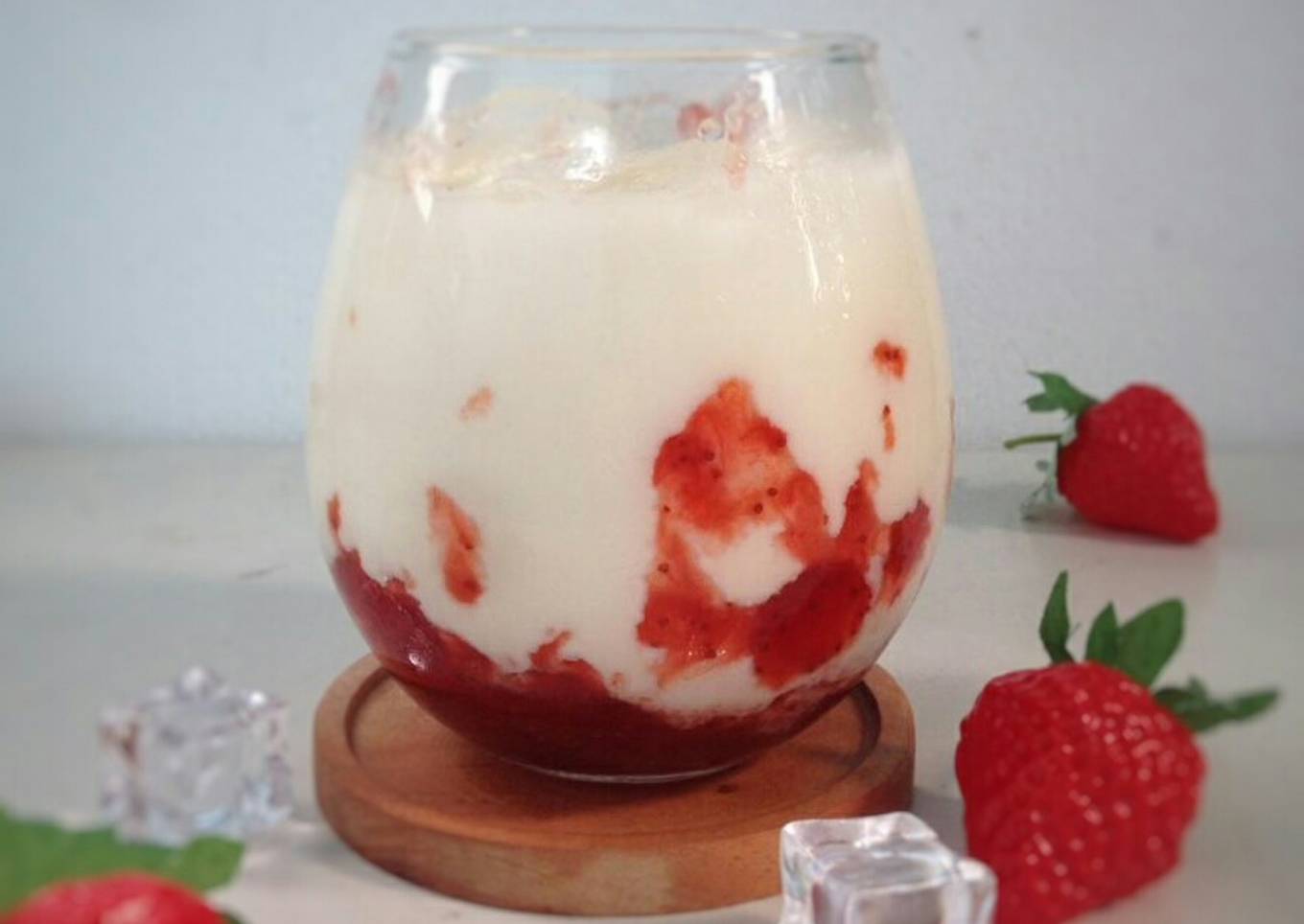 Korean Strawberry milk