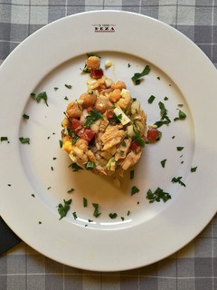 Una foto de Ensalada de garbanzos
