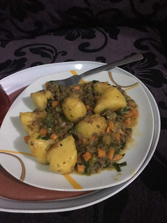 A picture of Irish potato and vegetable porridge.