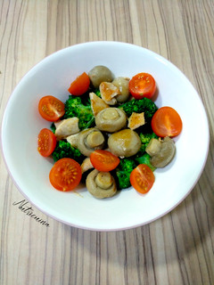 Una foto de Ensalada templada de brócoli