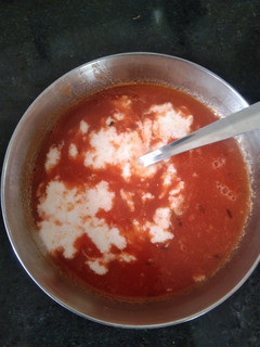 ટામેટાં નું સુપ (Tomato soup Recipe in Gujarati) રેસીપી મુખ્ય ફોટો