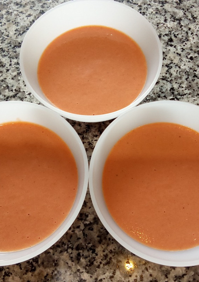 Una foto de Sopa o crema fría de garbanzos