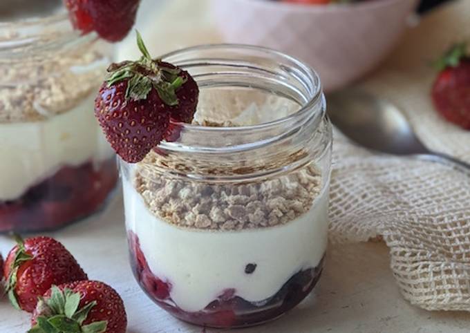 Mousse de mascarpone aux fruits rouges, facile et sans cuisson