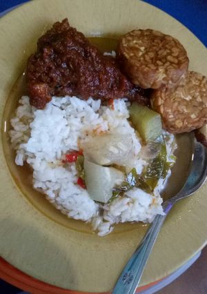 Foto resep Tongkol balado Tempe goreng sayur asem #intipisipiringku