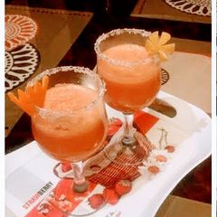 A picture of Carrot, Apple and Orange Juice.