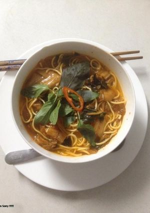 Hình của món Mì kim chi (chay).