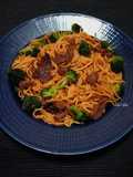 Bakmie goreng daging brokoli
