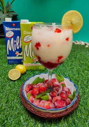 Foto resep Korean Strawberry Milk Latte