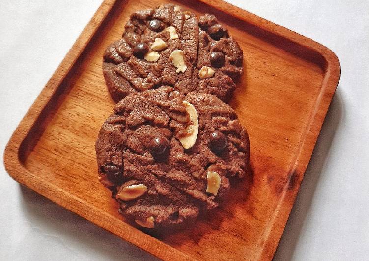 Langkah Mudah untuk Membuat 9. Choco Almond Cookies (GT Kw) #BandungArisanRecook4_BundaNayla, Sempurna