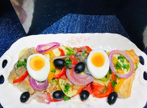 Una foto de Bacalao al Horno con vegetales!!