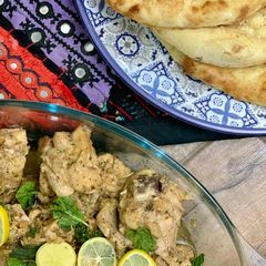 White chicken karahi A picture of White chicken karahi.