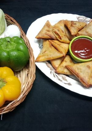 चाइनीस समोसा (chinese samosa recipe in Hindi) रेसिपी मुख्य फोटो