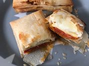 Une photo de chorizo chevre