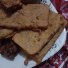 A picture of Bread Fritters 🍞.