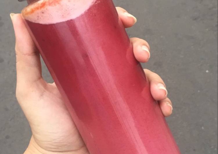 Langkah Mudah untuk Menyiapkan Plum with beet juice, Sempurna