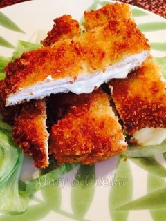 Una foto de Pechugas rellenas empanizadas💖