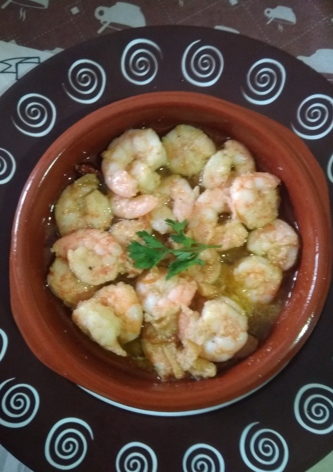 Una foto de Gambas al ajillo