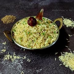 A picture of Jeera Rice (in cooker).