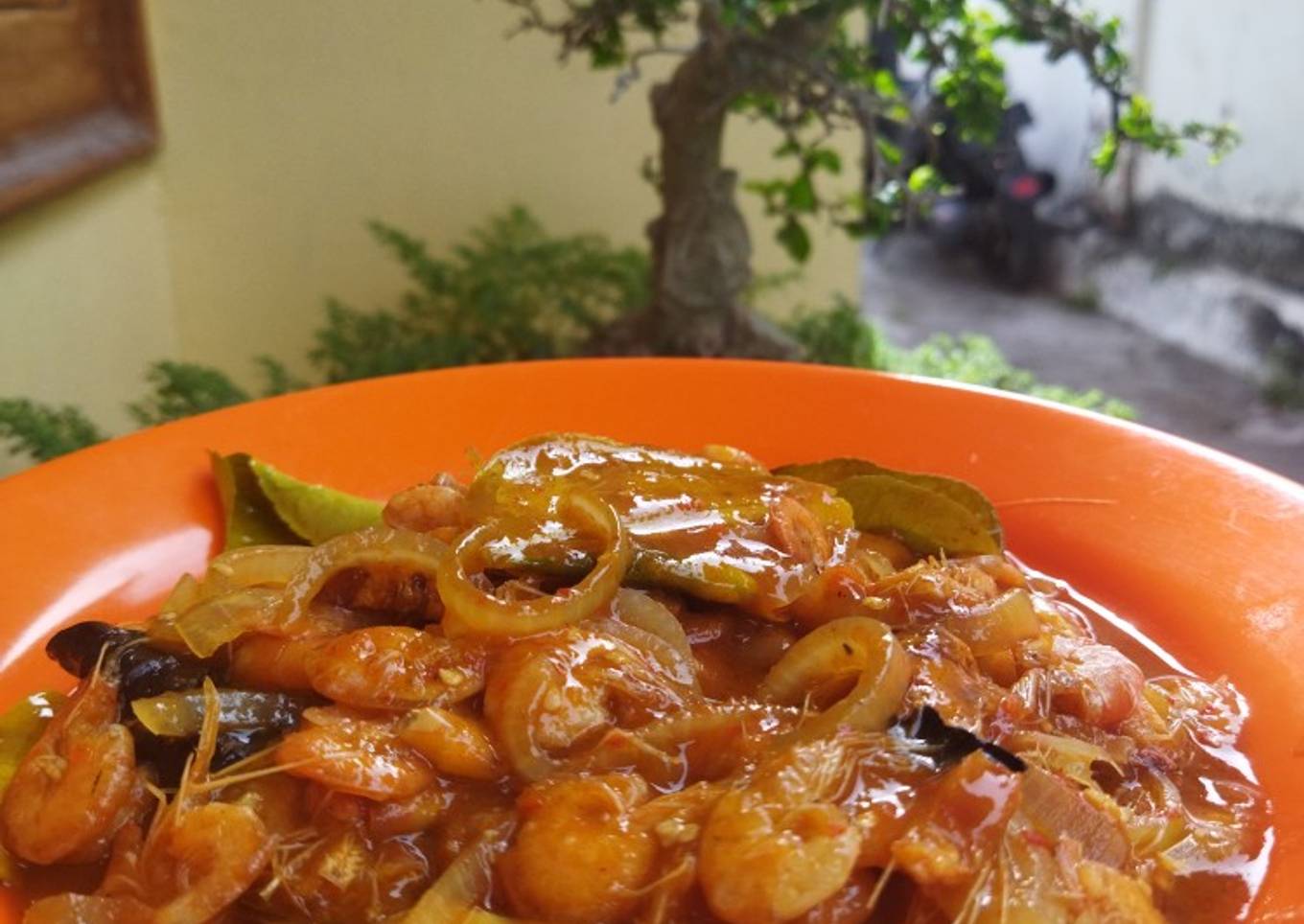 Cara Gampang Membuat Udang Asam Manis Pedas yang Menggugah Selera