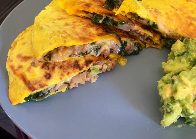 Recipe of Any-night-of-the-week Cheesy Beef Quesadilla + Guacamole