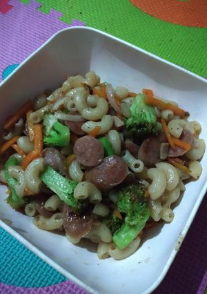 Foto resep Tumis makaroni sosis brokoli