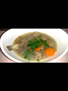 Foto resep Sop Tulang Sapi Simple