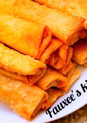 A picture of Spring rolls.