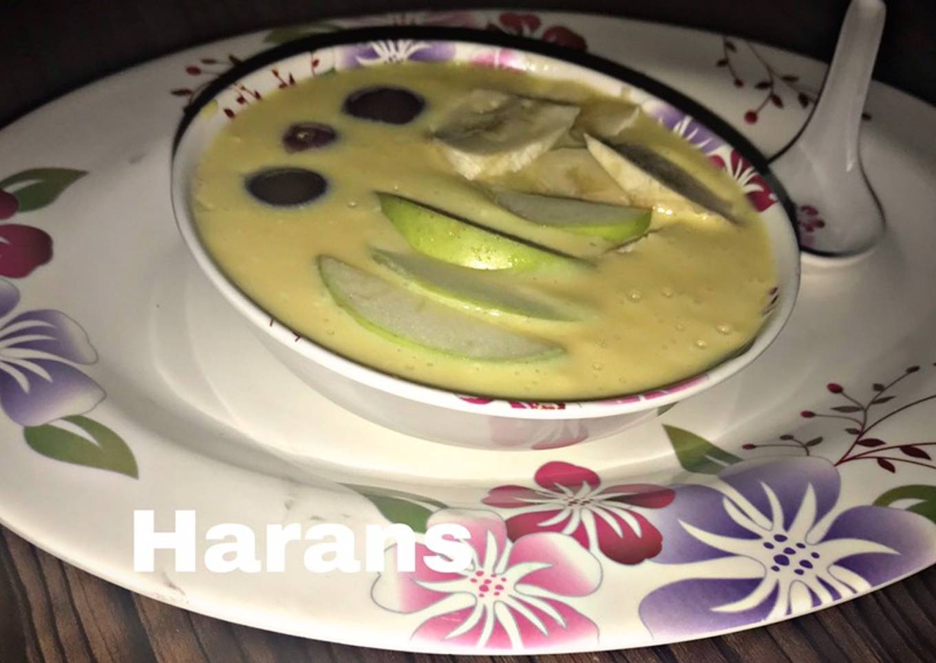 Fruity custard