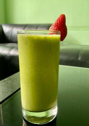 Foto resep Green Smoothie - Super Healthy Breakfast