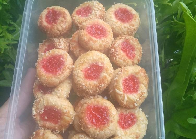 Resep Mudah Thumbprint Cookies Yummy Mantul