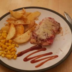 A picture of Hunters Chicken.