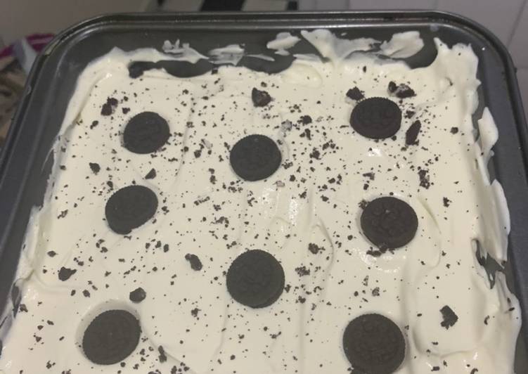 Recipe of Homemade Torta helada de oreo con dulce de coco