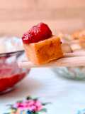 Tofu orgánico al pimentón con salsa de frutilla al anís espesada con lino🍓