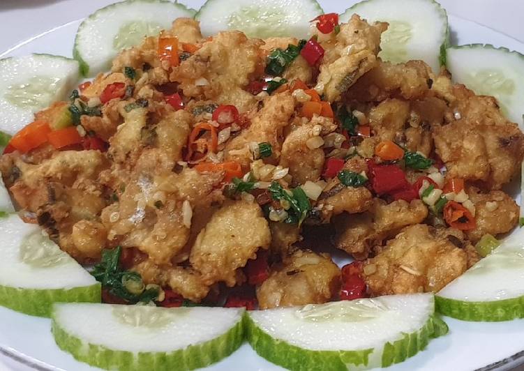 Cara Gampang Membuat Filet Ikan Kakap Goreng Garnis ala Guthree yang Enak