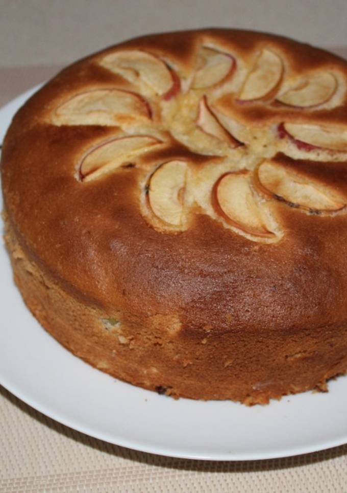 Шарлотка з яблуками🍏! Простий і легкий рецепт пирога зі смаком літа