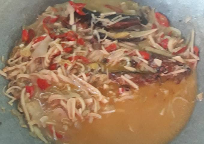 Resep Lele asap kuah santan rebung pedas Anti Gagal