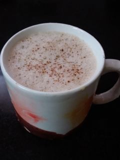 कॉफी (Coffee Recipe In Marathi) रेसिपी चे मुख्य फोटो 