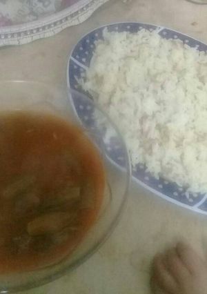 صورة لوصفة باميه واللحمه وارز