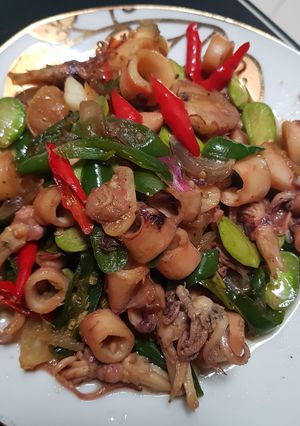 Foto resep Oseng cumi asin pete