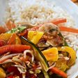 Ryż z warzywami gotowanymi na parze z sosem słodko-kwaśnym (Książka Thermomix)
