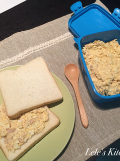 【上班族一分鐘搞定早餐】鮪魚蛋沙拉吐司 的食譜成品照片
