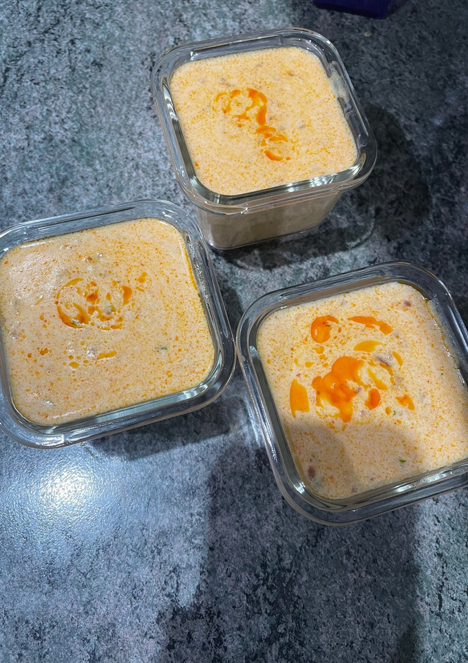 Una foto de Salsa de queso para nachos estilo Vips