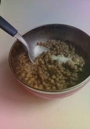 Una foto de Lentejas con queso🎎