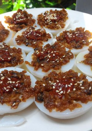 A picture of Steamed Rice Cake / Chwee Kueh.
