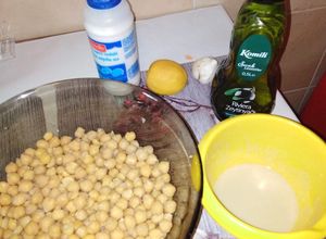 O poză a rețetei Tahini (pasată de susan pentru hummus).
