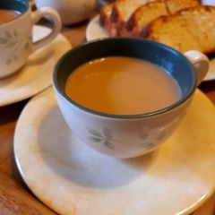A picture of Doodh patti chai.