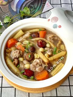 Hình của món Gà Hầm Đảng Sâm.