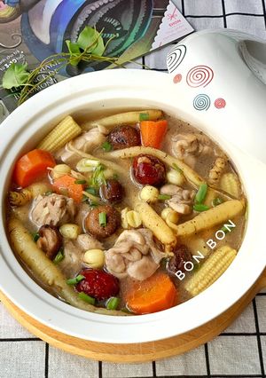 Hình của món Gà Hầm Đảng Sâm.