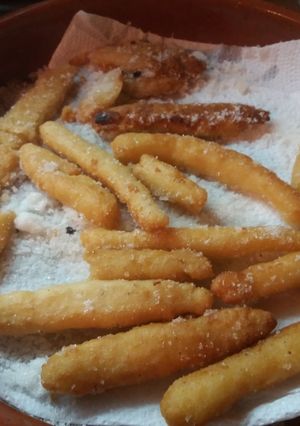 Una foto de Churros de urgencia sin manga ni churrera