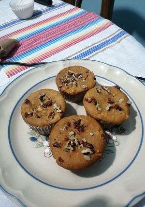Una foto de Muffin con manzana, canela y nuez